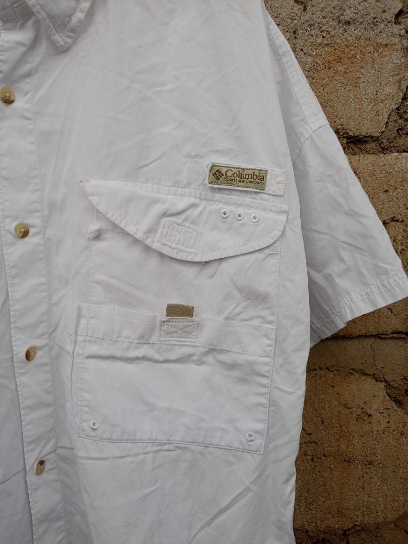Cólúmbiá White Polo Shirt" (Category: Tshirts & Polo Shirts ) located in Manila. Submitted by robco (Listing ID 1466564721, Image 2). Description: Cólúmbiá White Polo Shirt" Length in Front - 30.5 Width - 23.5 Size - L-XL Color rate - 9.5/10 Excellent Condition Issue - Needwash, altered & yellow stains MINE - 150 #ukayukay #ukayukayphilippines #bidding #Columbiapoloshirt.