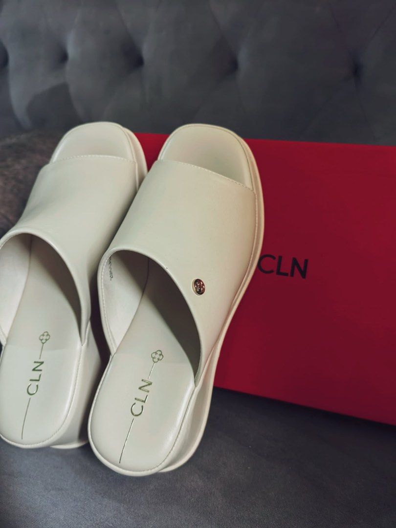 CLN Lammy Sandals (Category: Wedges) located in Mabalacat. Submitted by mgmz14 (Listing ID 1466602011, Image 1). Description: FOR SALE: CLN Lammy Sandals Beige ​👡 ​Size: 38-39 ​Color: Beige ​Condition: Brand New With box and paperbag ​Price: 599 ​Super comfy ✨ ​📩 Send a DM if interested. 📍 Mabalacat City, Pampanga Pick-up / Delivery options available! Thank you! 😊.