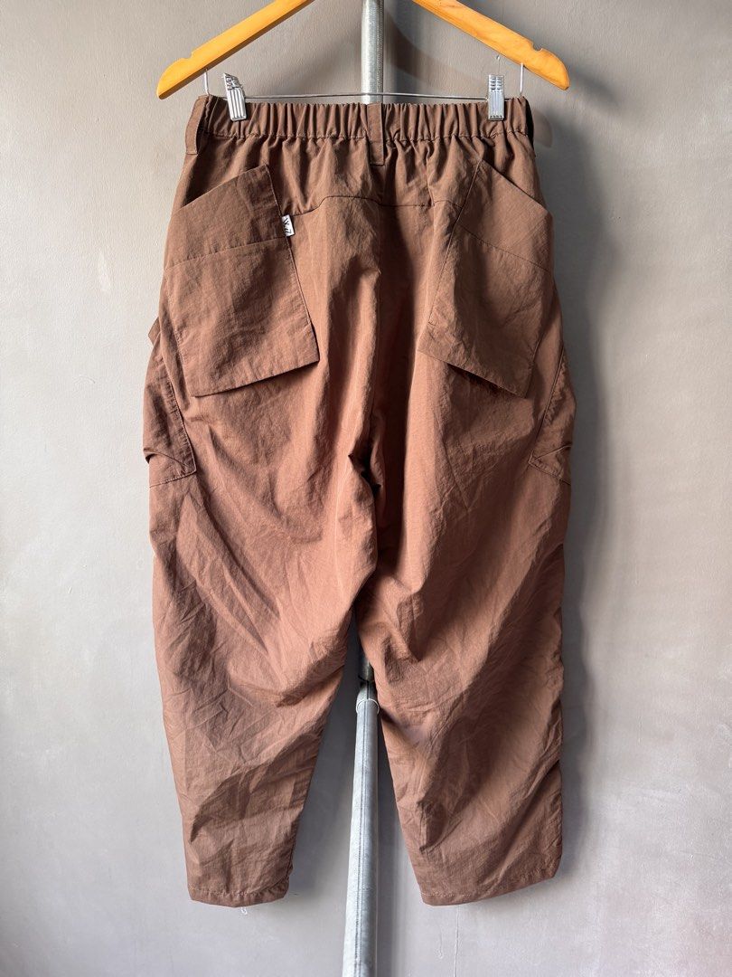 CMF comfy Outdoor Garments - Cargo pants (Category: Activewear) located in Cabuyao City. Submitted by _streetflavor (Listing ID 1466618261, Image 2). Description: CMF comfy Outdoor Garments - Cargo pants Excellent Size: Large on tag Waist: 30-32 Length: 40 Leg open: 8.5 -1,480 pesos Dm.