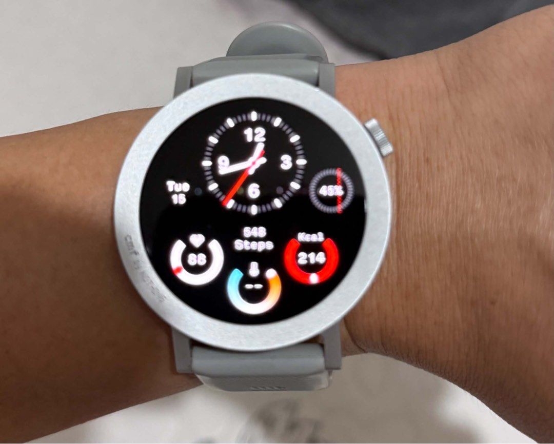 CMF Watch Pro 2 (Category: Wearables & Smart Watches) located in Quezon City. Submitted by fsjehu7y (Listing ID 1466738384, Image 2). Description: Good Condition No Issue Complete Fixed Price.