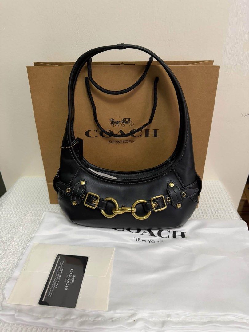 Coach Belted Ergo (Category: Shoulder Bags) located in Binan City. Submitted by pinkykeenshop (Listing ID 1466765475, Image 1). Description: .