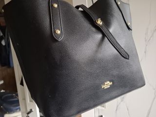 (Category: ) located in . Submitted by bags21.ph (Listing ID 1466564827, Image 1). Description: .