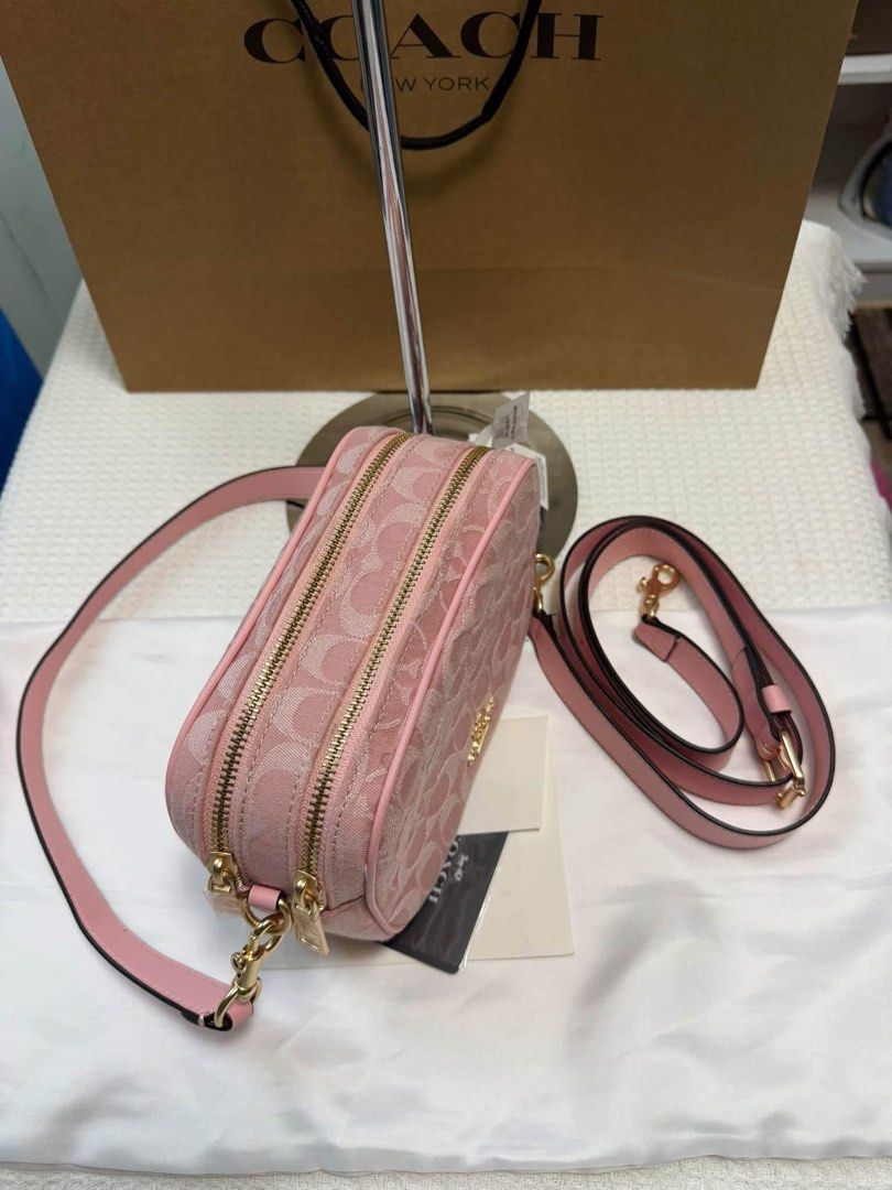 Coach Carey 18 (Category: Shoulder Bags) located in Binan City. Submitted by pinkykeenshop (Listing ID 1466773401, Image 2). Description: .