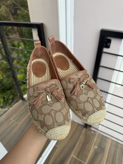 (Category: ) located in . Submitted by bag-a-holic.bygaile.ph.2.0 (Listing ID 1466612284, Image 1). Description: .