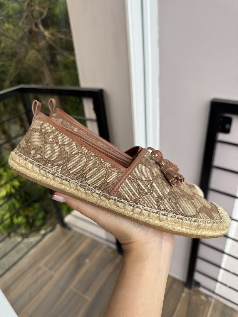 Coach Carson Espadrille (Category: Loafers) located in Sablan. Submitted by bag-a-holic.bygaile.ph.2.0 (Listing ID 1466612284, Image 2). Description: .