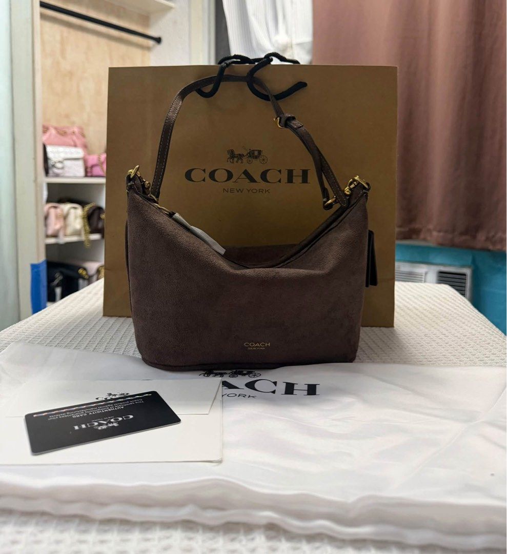 Coach Demi Shoulder Bag (Category: Shoulder Bags) located in Binan City. Submitted by pinkykeenshop (Listing ID 1466773775, Image 1). Description: .