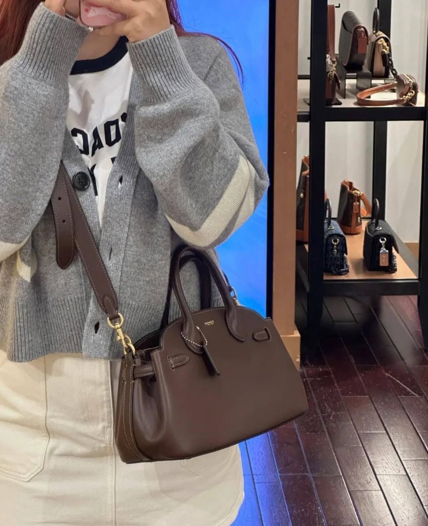 Coach Empire Small Satchel Bag (Category: Cross-body Bags) located in Manila. Submitted by msddirectfactoryoutlet (Listing ID 1466597165, Image 2). Description: Size Small 28x 18cm .