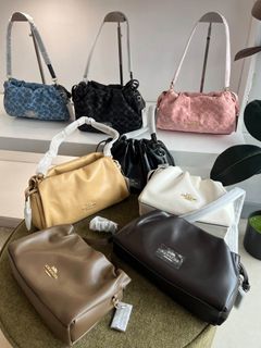 (Category: ) located in . Submitted by bagsboutiqueph (Listing ID 1466769930, Image 1). Description: .