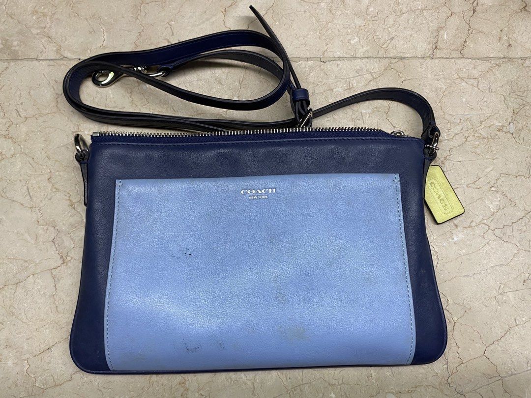 Coach Legacy Colorblock (Category: Luxury Bags & Wallets) located in Pateros City. Submitted by thrift.kaholic (Listing ID 1466708206, Image 1). Description: i don’t know if the stain is washable or not .