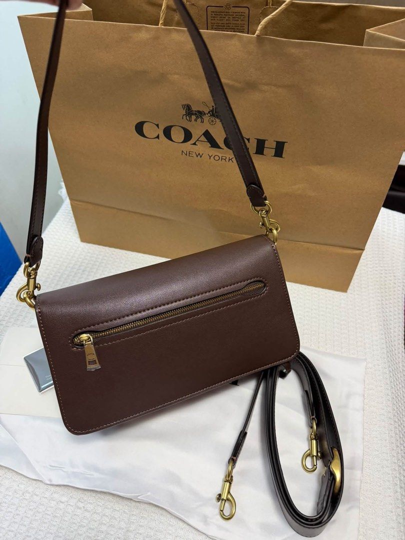 Coach Soft Tabby 26 (Category: Shoulder Bags) located in Binan City. Submitted by pinkykeenshop (Listing ID 1466765194, Image 3). Description: .