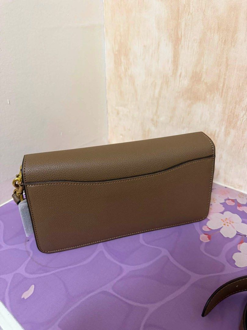 Coach Tabby 26 (Category: Shoulder Bags) located in Binan City. Submitted by pinkykeenshop (Listing ID 1466772821, Image 2). Description: .