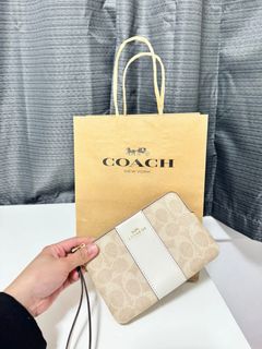 (Category: ) located in . Submitted by clothedbyaya (Listing ID 1466691490, Image 1). Description: .