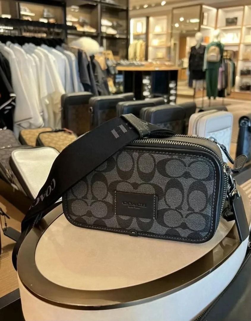 Coach Wyatt Bag Unisex (Category: Cross-body Bags) located in Rizal. Submitted by hiraya16 (Listing ID 1466683004, Image 1). Description: 09093638862.