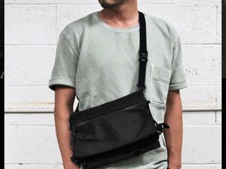 （分類：）位於 。 由 hcscout1129 提交（商品編號 1465316680，圖片 1）。簡介： 。