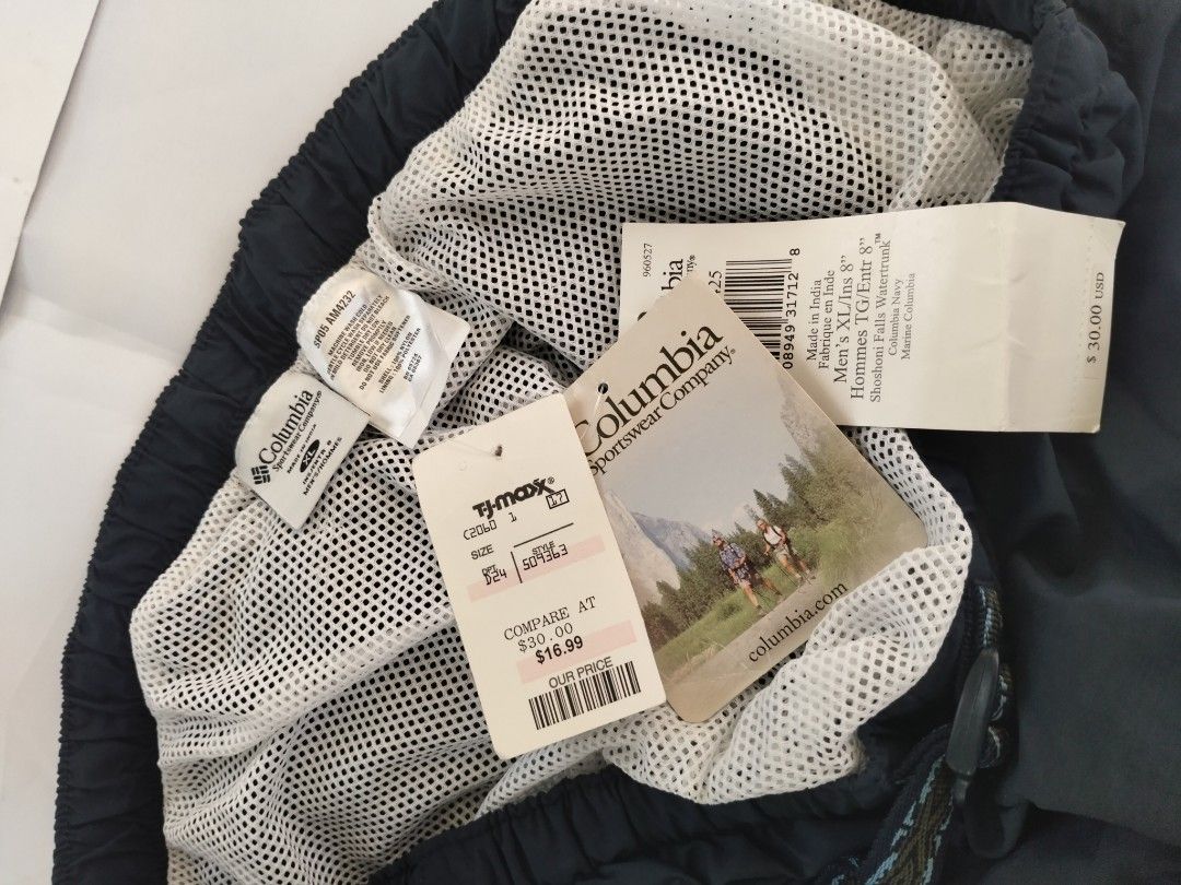 Columbia packable Nylon cargo shorts (Category: Shorts) located in Bocaue. Submitted by ukaynipepe (Listing ID 1466642217, Image 3). Description: For sale Columbia nylon cargo shorts Xl on tag Waist 36-50 (max) Length 19.5 Like new with hangtags Packable ✔️ 850+sf 📩📩📩.