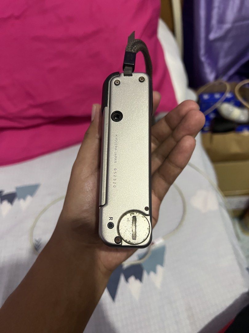 Contax (Category: Cameras) located in Manila. Submitted by calmdeer_b3b4e0 (Listing ID 1466732833, Image 3). Description: 6k di gumagana sira ata battery.