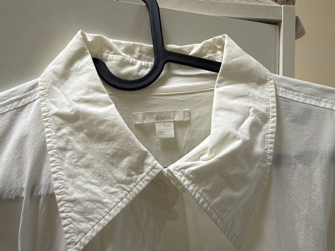 COS and Zara Oversized Long Shirts Bundle (Category: Dresses) located in Makati City. Submitted by swiftrabbit.c64f48 (Listing ID 1466601357, Image 2). Description: Bundle of three oversized long-sleeve shirts. Includes a white shirt from COS in size M/L. Fits L to 2XL — perfect for my plus-size girlies!Also includes two Zara shirts in size L, one blue and one white. Great casual button-down pieces. Easy to layer or wear loose..