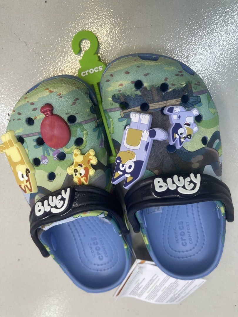 Crocs bluey c11 (Category: Announcements) located in Manila. Submitted by handpickedcloths (Listing ID 1466568592, Image 2). Description: .