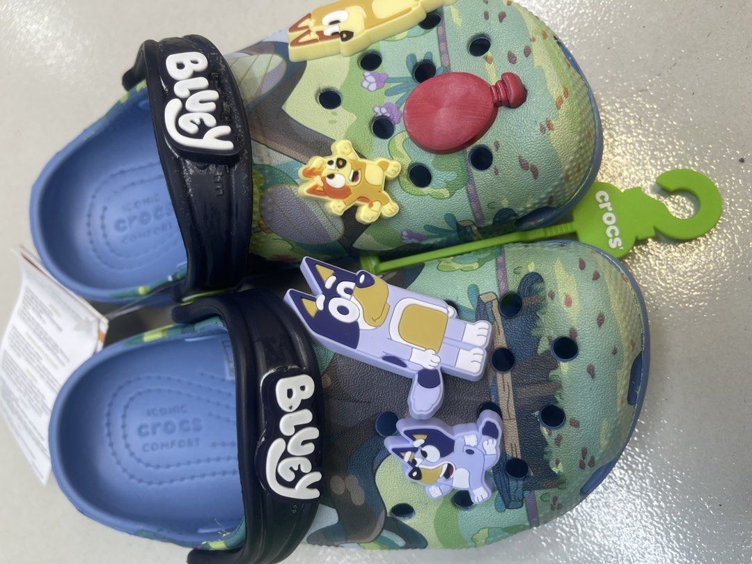 Crocs bluey c11 (Category: Announcements) located in Manila. Submitted by handpickedcloths (Listing ID 1466568592, Image 1). Description: .