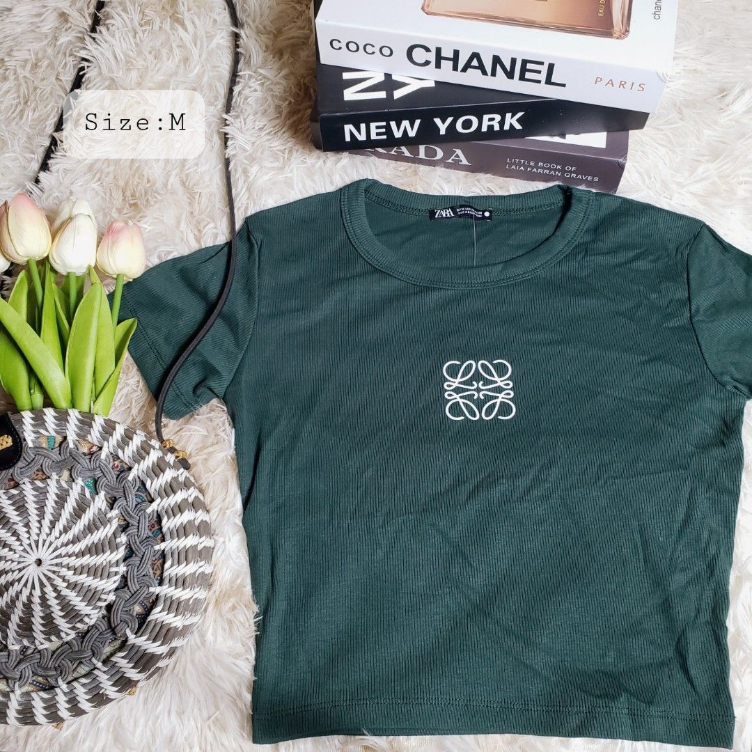 Crop top (Category: Shirts) located in Bacoor. Submitted by shopwearmillie (Listing ID 1466596977, Image 1). Description: .