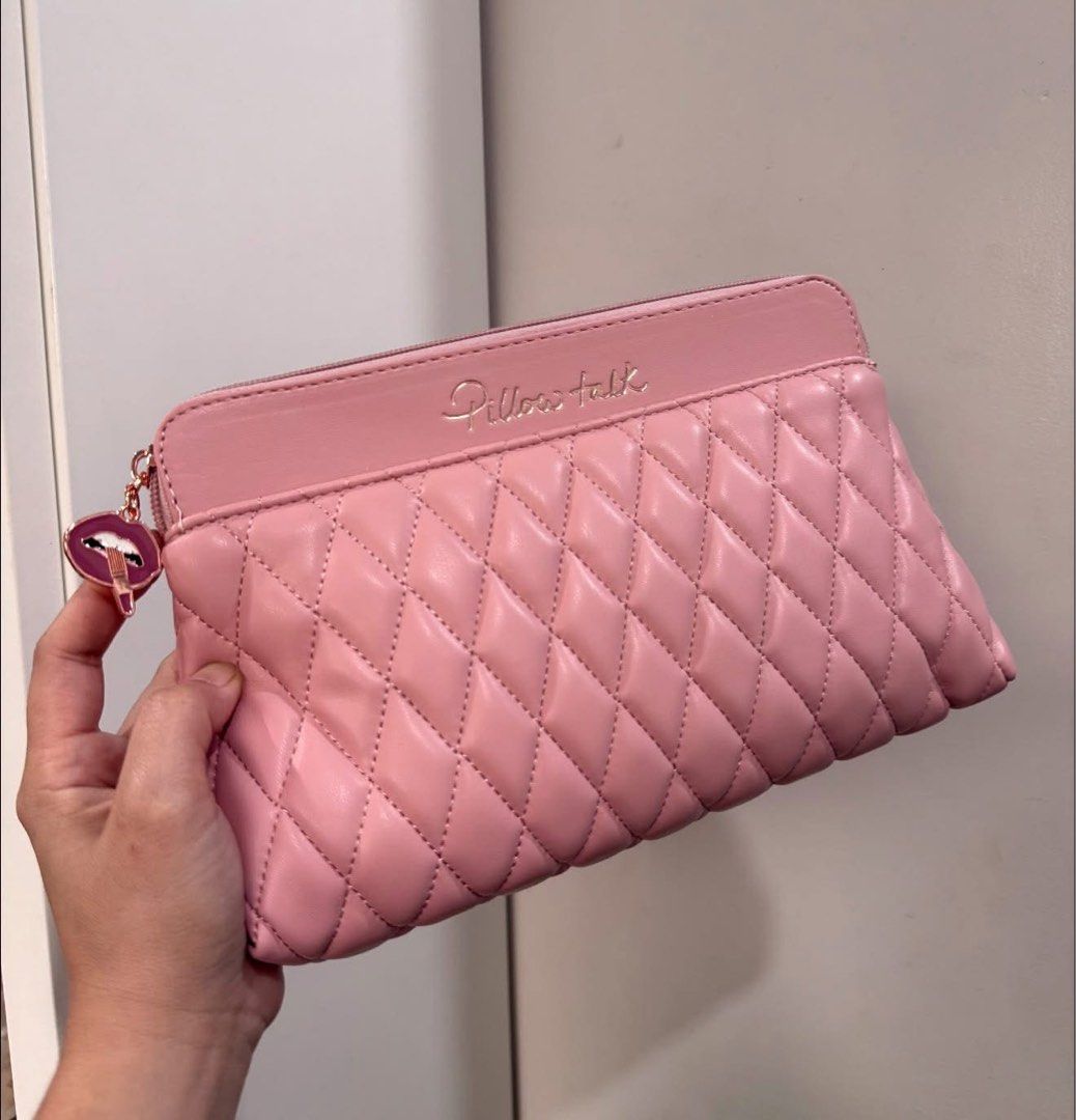 CT pink pouch with key chain (Category: Everything Else Others) located in Pasay City. Submitted by rawzaleen (Listing ID 1466768411, Image 2). Description: CT pink pouch with key chain Php 1500.