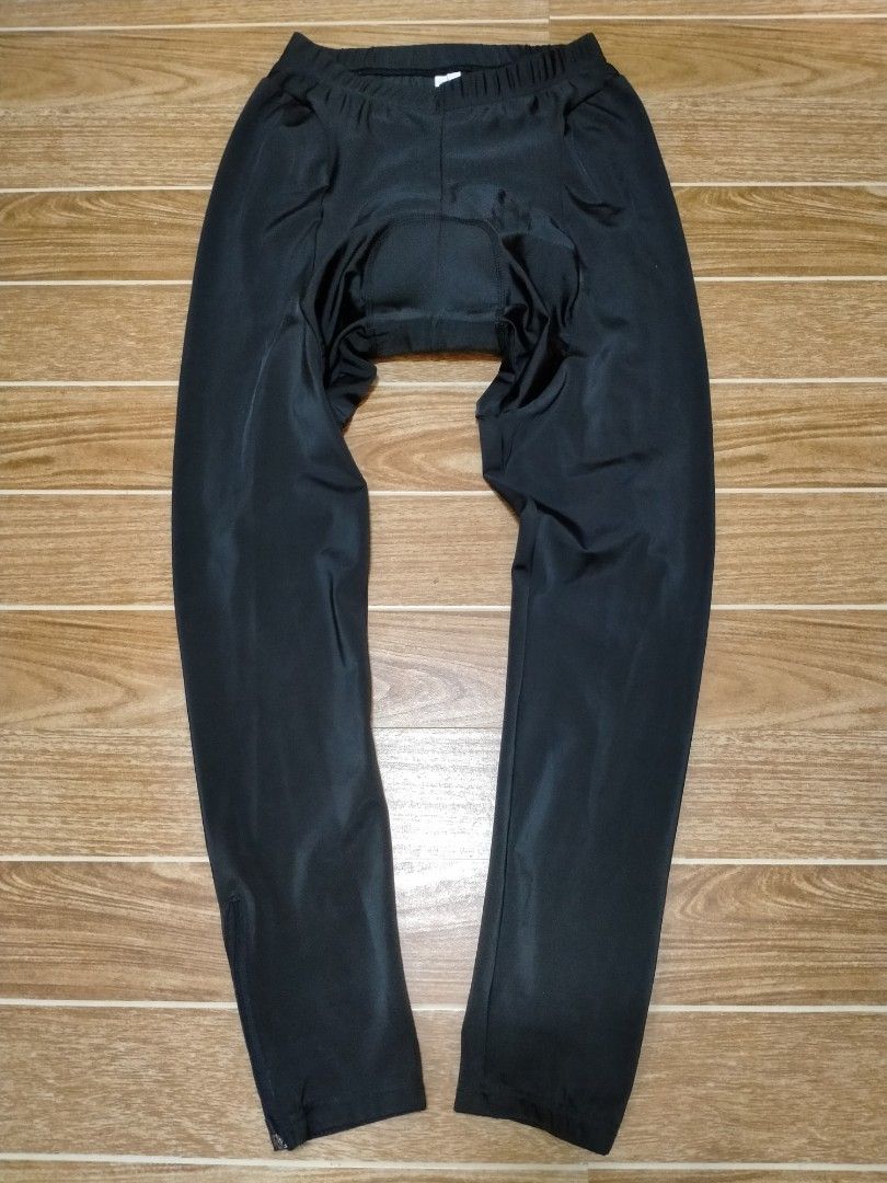 CYCLING COMPRESSION PANTS (Category: Activewear) located in Cabuyao City. Submitted by trip10clothing (Listing ID 1466571548, Image 3). Description: READ FIRST... FOR SALE: CYCLING COMPRESSION All in Excellent Condition Looks New -VEOBIKE- L on Tag Dimes: 27 x 35 inches Best Fit M-L Size With side pocket PRICE: 1K -PEARL IZUMI- M on Tag Dimes: 25 x 35 Best Fit Meduim PRICE: 1k -UNKNOW BRAND- L on Tag Dimes: 25 x 38 inches M-L Fit PRICE: 600 PICK 