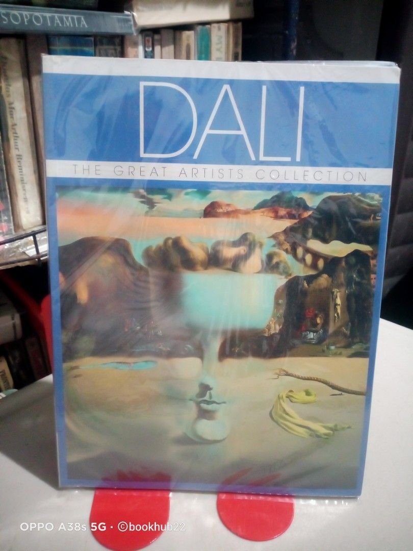 DALI: THE GREAT ARTIST COLLECTION (Category: Storybooks) located in Rizal. Submitted by bookhub22 (Listing ID 1466746701, Image 1). Description: A profile and overview of Salvador Dalí's life, career, and role as a master of Surrealism. 64 page illustrated book only Glossy pages, Magazine size Very Good Condition FIXED PRICE, NO JOYRESERVER.
