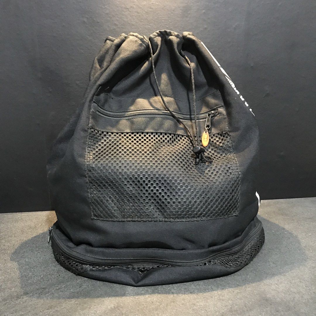 De Soto Sport Company Drawstring Backpack Black (Category: Backpacks) located in Baao. Submitted by all.things.japan (Listing ID 1466712824, Image 1). Description: 17.0 x 11.0 x 14.0 inches - Brand/Model: De Soto Sport Company drawstring backpack - Color: Black with a big white logo on the side - Storage: Main compartment, front zippered pocket, front mesh pouch, and extra bottom compartment - Comfort & Breathability: Adjustable shoulder straps a