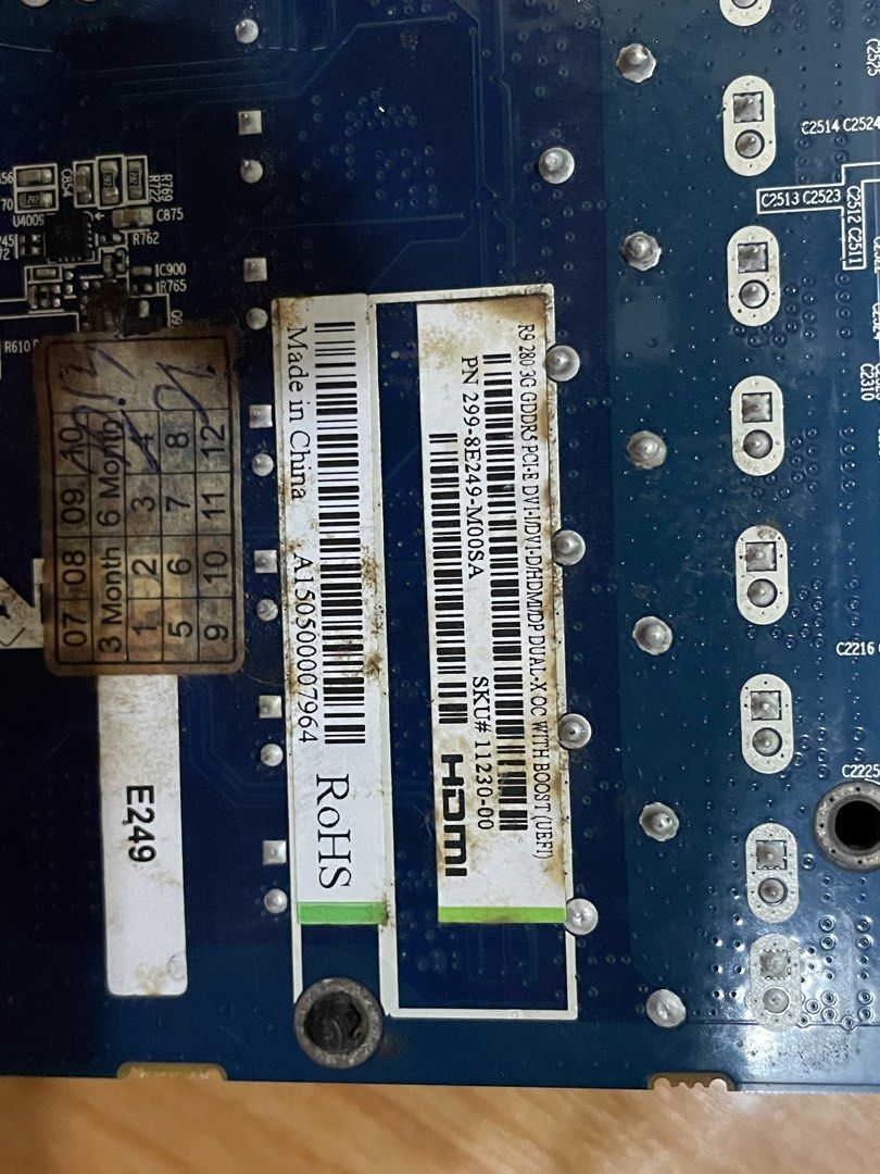 Dead GPU (Category: Computer Parts) located in Seri Kembangan. Submitted by coffeebean5102 (Listing ID 1466584300, Image 3). Description: Amd R9 280 3GB Dead, some part burn Free shipping Delivery lalamove.