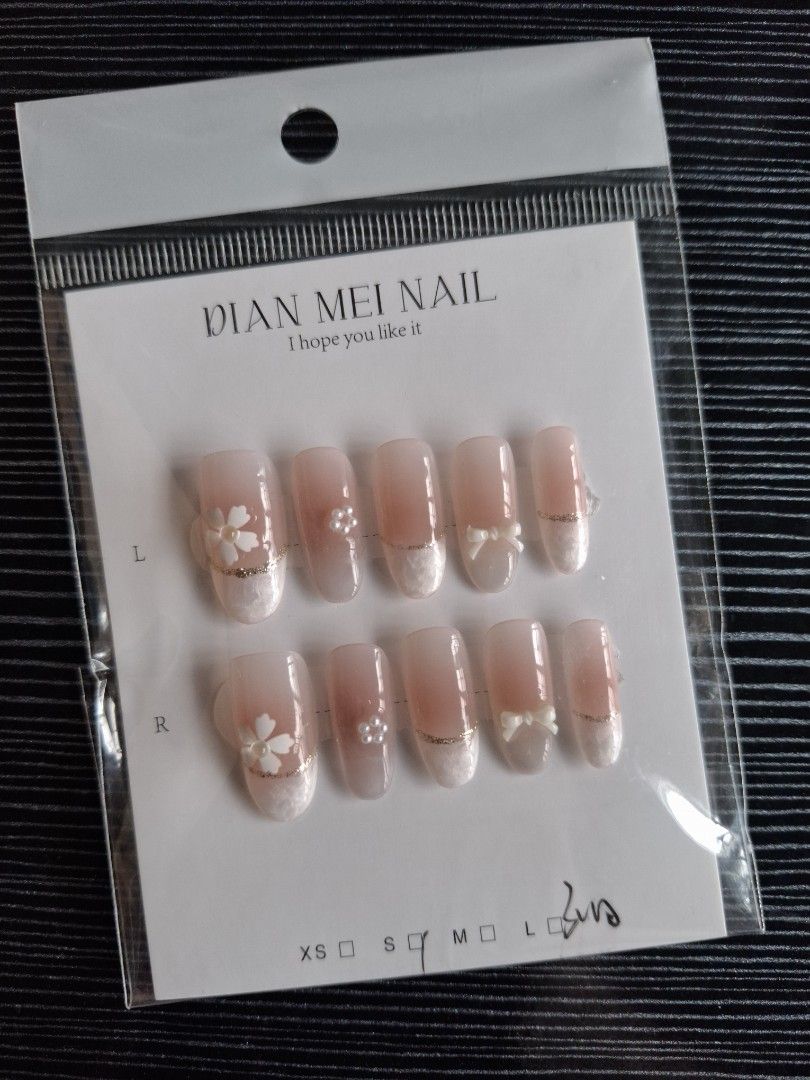 DECLUTTERING 🎀 | ALL SMALL SIZE ONLY (Category: Hands & Nails) located in Cavite. Submitted by affordiethrifty (Listing ID 1466672362, Image 3). Description: ♡ 60 pesos each only 🫶🏻 ♡ If 50 pcs and above can give 50 each nalang po. ♡ All brandnew ♡ Free jelly tabs & tool kit per set ♡ All small size ♡ I have 150 pcs more here to declutter pm if interested 🩷.
