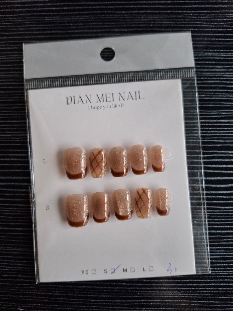 DECLUTTERING 🎀 | ALL SMALL SIZE ONLY (Category: Hands & Nails) located in Cavite. Submitted by affordiethrifty (Listing ID 1466672597, Image 2). Description: ♡ 60 pesos each only 🫶🏻 ♡ If 50 pcs and above can give 50 each nalang po. ♡ All brandnew ♡ Free jelly tabs & tool kit per set ♡ All small size ♡ I have 150 pcs more here to declutter pm if interested 🩷.