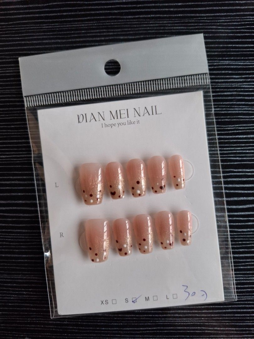 DECLUTTERING 🎀 | ALL SMALL SIZE ONLY (Category: Hands & Nails) located in Cavite. Submitted by affordiethrifty (Listing ID 1466672597, Image 1). Description: ♡ 60 pesos each only 🫶🏻 ♡ If 50 pcs and above can give 50 each nalang po. ♡ All brandnew ♡ Free jelly tabs & tool kit per set ♡ All small size ♡ I have 150 pcs more here to declutter pm if interested 🩷.