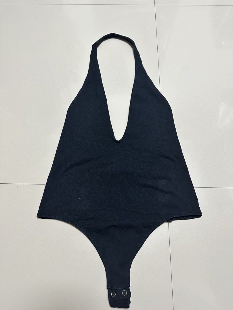 Deep Plunge Halter Bodysuit (Category: Others Tops) located in Davao. Submitted by theresetshelf (Listing ID 1466723371, Image 2). Description: • Brand Line: Express One Eleven • Size: Small (S / P) PM if interested! Fast deals preferred. 🥂.