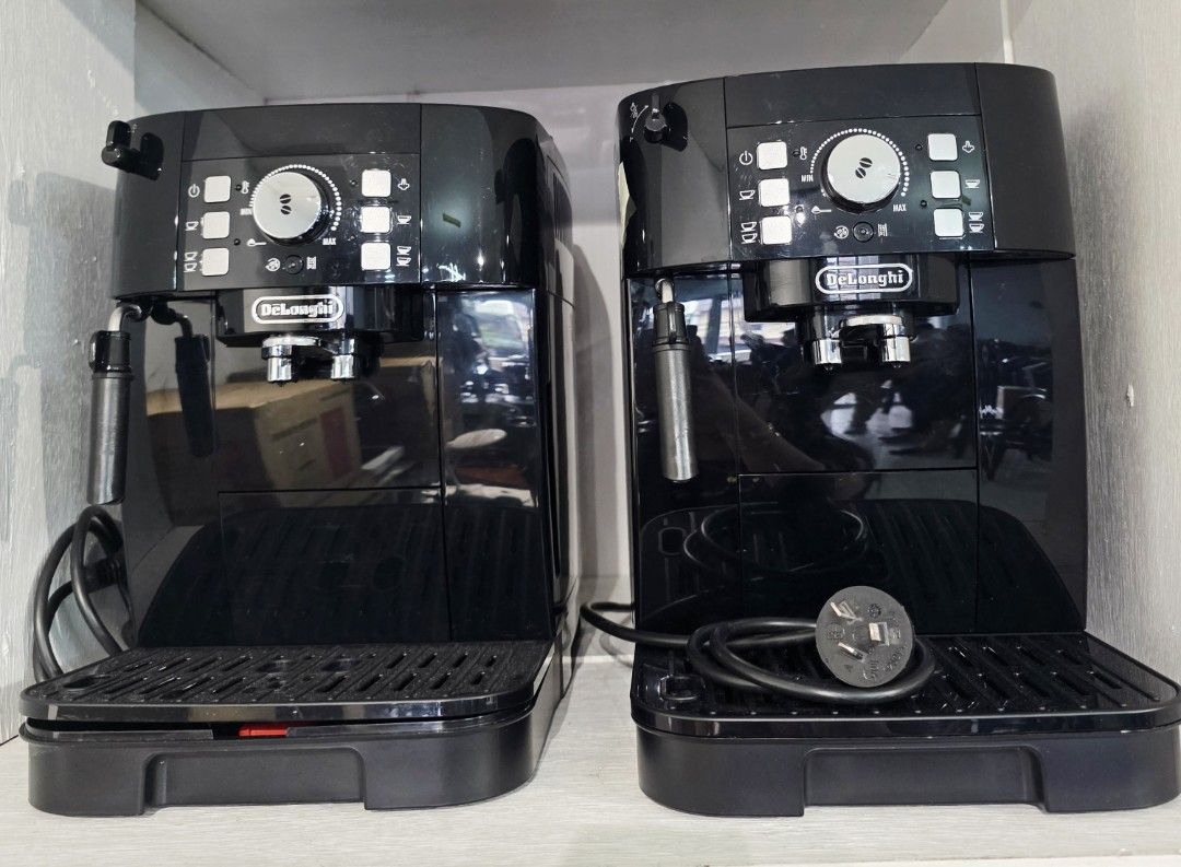 Delonghi Magnifica S (Category: Coffee Machines & Makers) located in Bulacan. Submitted by iamvanillapeach (Listing ID 1466628371, Image 1). Description: In very good condition. With 30 days dervice warranty. 220v.