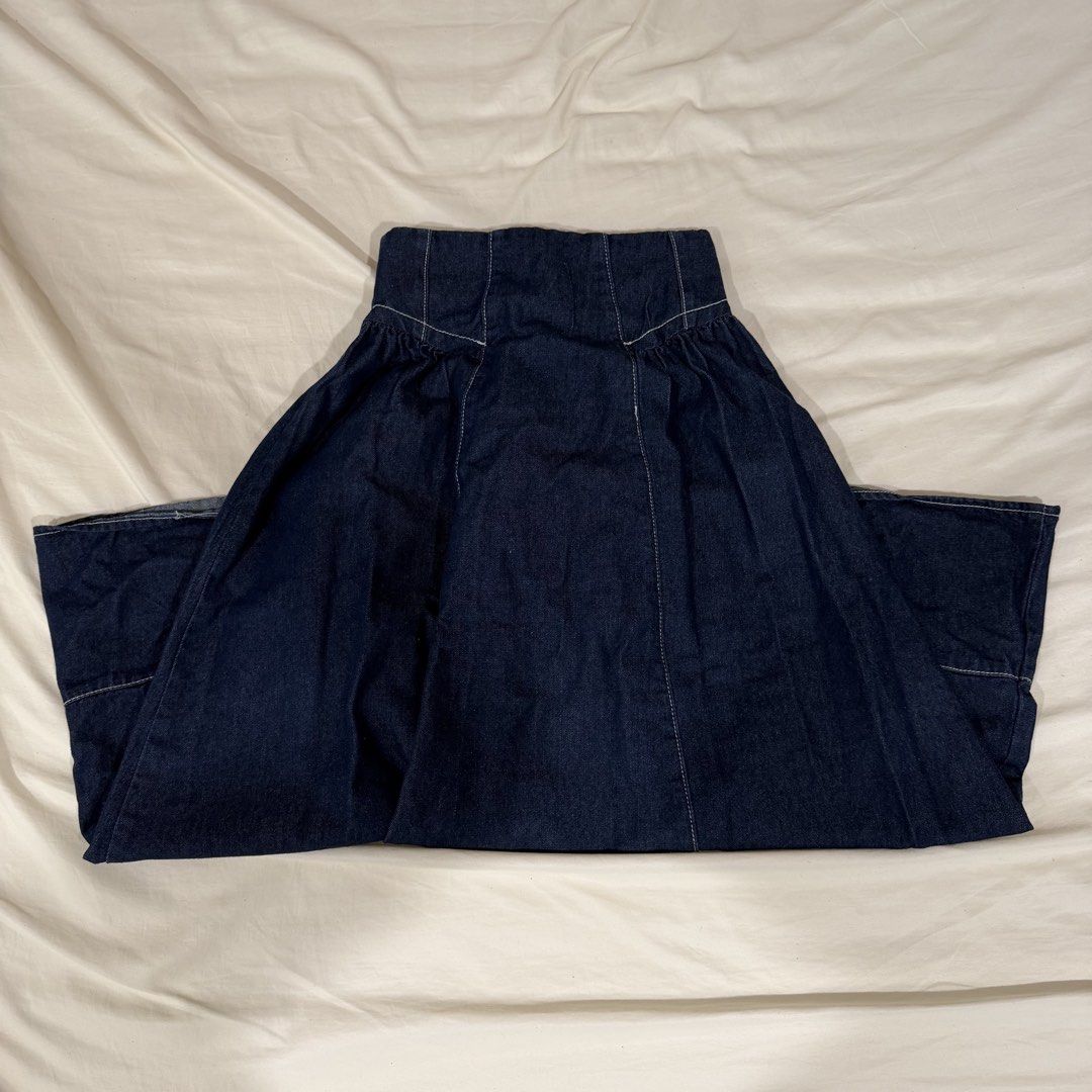 Denim Midi Skirt (Category: Skirts) located in Manila. Submitted by jeanettetaneca (Listing ID 1466663434, Image 1). Description: - Size: XS (but can fit XXS too since the waist part is really small) - RFS: used it a couple of times already. I love this skirt so much but it’s time to let go :( - Please see last two slides for when worn. - Last price already! NO HAGGLING PLS.