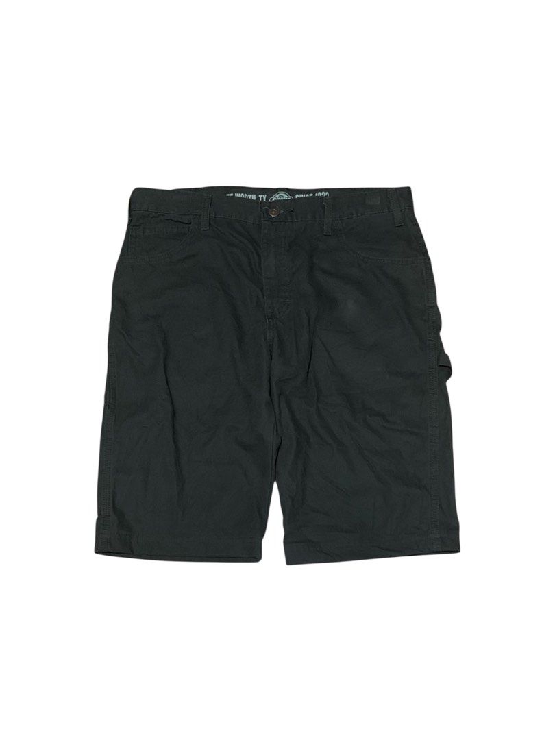Dickies Carpenter (Category: Shorts) located in Manila. Submitted by lyf_7hrift (Listing ID 1466590262, Image 1). Description: Dickies Carpenter Short P850 23L 32W Dimes 10/10 Color Rate Asnew Condition.