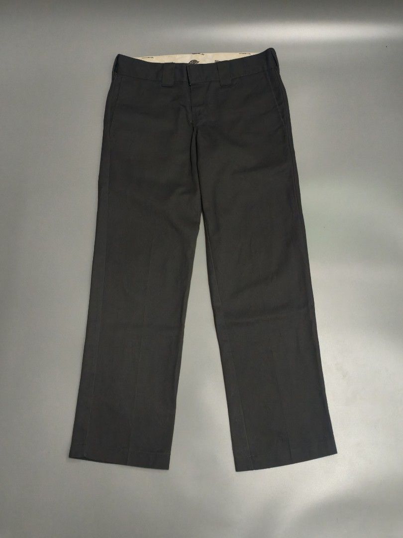 Dickies gray slim straight work pants (Category: Jeans) located in Cagayan de Oro. Submitted by solo_d3lux (Listing ID 1466721736, Image 1). Description: ‼️ Dickies gray slim straight work pants‼️ Waist - 32 Thigh - 11 Length - 37 Hem - 8 Location: Mindanao, CDO No issue ✅ Need wash MOP: Gcash/Cash MOD: Jnt Express/Meet up Unli video call on fb for safer transaction. Pm me to purchase!! 📩📩.