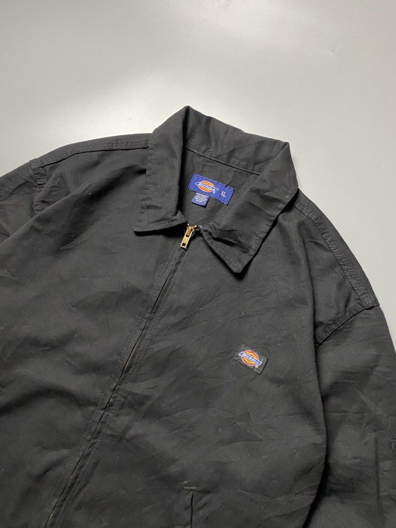 Dickies Harrington Jacket - Size XL Boxy (Category: Coats, Jackets and Outerwear) located in Cebu City. Submitted by maicoh230 (Listing ID 1466658823, Image 2). Description: Dckies Harrington Jacket ▫️ Condition: 9/10 ▫️ Color: 9/10 ▫️ Size: XL Boxy ▫️ Dimensions: W27 L26 ▫️ Flaw/s: minimal paint 🏷️ 1,200 Negotiable.