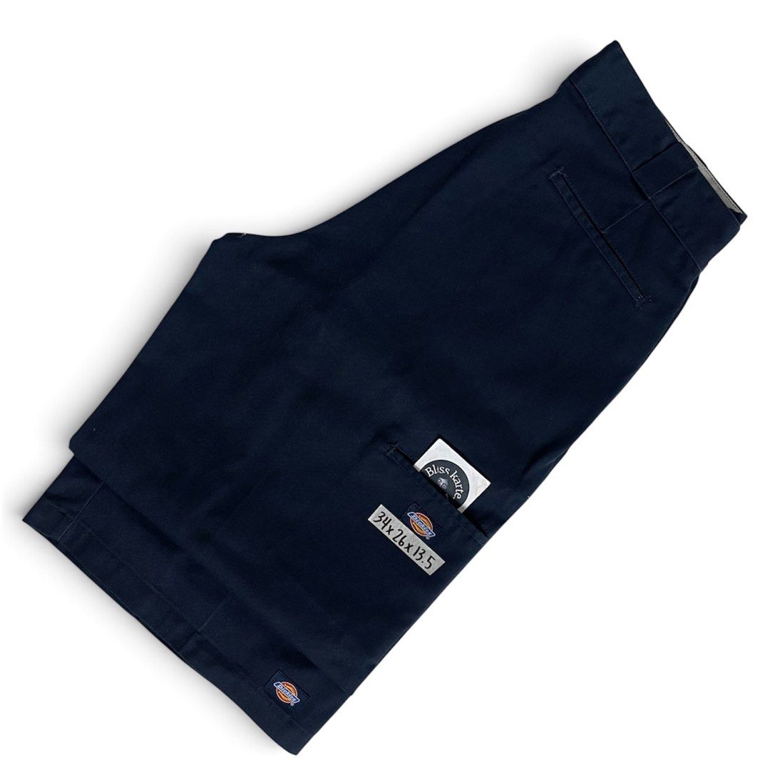 Dickies Loose Fit Double Patch (NAVY BLUE) (Category: Shorts) located in Taguig. Submitted by _blisskarte_ (Listing ID 1466611446, Image 1). Description: Price: ₱900 Dickies Loose Fit Double Patch (NAVY BLUE) • width: 34 • length: 26 • leghole: 13.5 📍Guadalupe Cembo, Taguig 🚚Via J&T / Lalamove / Meet-up.