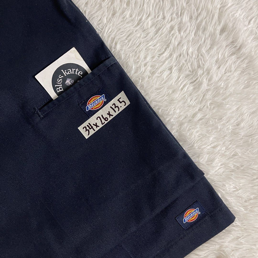 Dickies Loose Fit Double Patch (NAVY BLUE) (Category: Shorts) located in Taguig. Submitted by _blisskarte_ (Listing ID 1466611446, Image 2). Description: Price: ₱900 Dickies Loose Fit Double Patch (NAVY BLUE) • width: 34 • length: 26 • leghole: 13.5 📍Guadalupe Cembo, Taguig 🚚Via J&T / Lalamove / Meet-up.