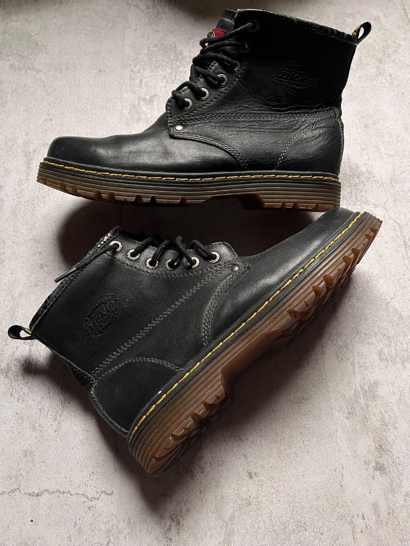 Dickies Martin Boots (Category: Boots) located in Manila. Submitted by _thrift_time (Listing ID 1466622153, Image 2). Description: Thrifted Excellent condition Quality color rate No issue.