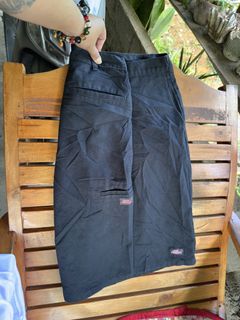 (Category: ) located in . Submitted by bunchoy_thriftshop (Listing ID 1466588491, Image 1). Description: .
