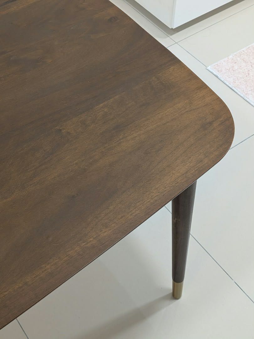 Dining Table (Category: Tables & Sets) located in Kuala Lumpur. Submitted by daisycoups (Listing ID 1466611494, Image 3). Description: Brand new with box Measurement: 1700mm (L) x 850mm (W) x 760mm (H) Material: Rubberwood..