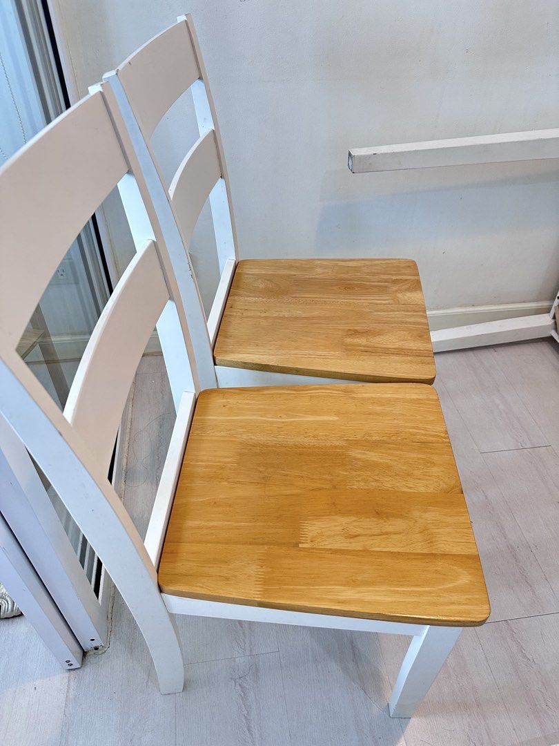 Dining table with 2 chairs (Category: Tables & Sets) located in San Pablo. Submitted by christianichan (Listing ID 1466745408, Image 2). Description: -Dining table with 2 chairs only MOP: Cash or Gcash Shipping care of buyer or pick up Location: Near Classic Homes, BF Homes, Paranaque City.