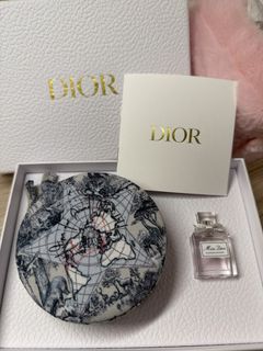 （分類：）位於 。 由 hannah00168 提交（商品編號 1466746198，圖片 1）。簡介： 。