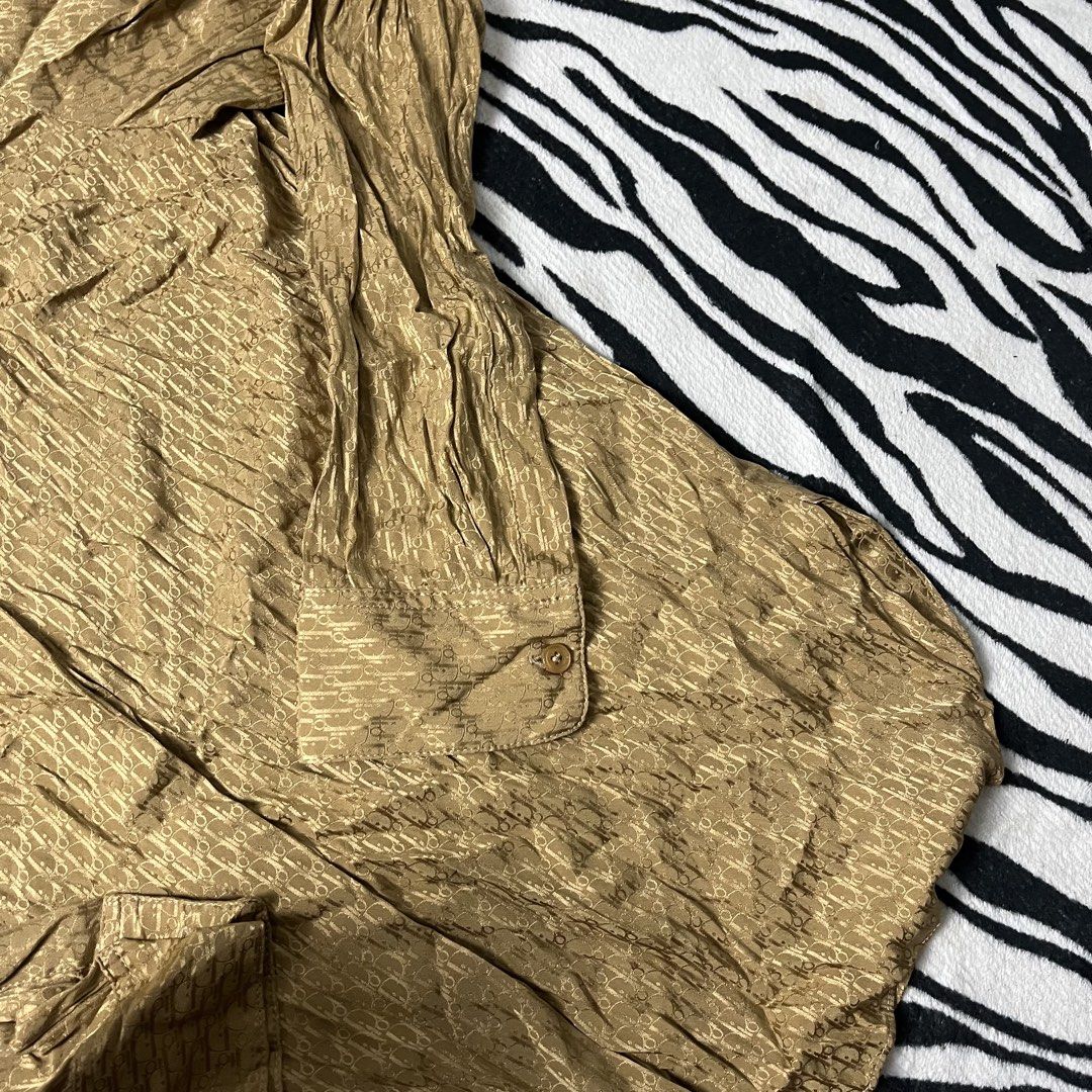 Dior monogram bottom down (Category: Luxury Apparel) located in Manila. Submitted by royaldripmanila (Listing ID 1466608100, Image 2). Description: No issue W18.5 L27.