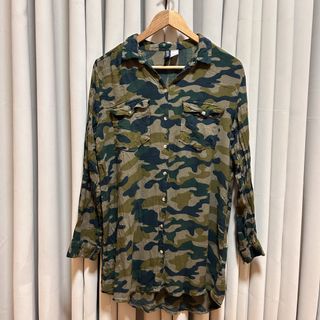 (Category: ) located in . Submitted by from99abovecloset (Listing ID 1466597079, Image 1). Description: .