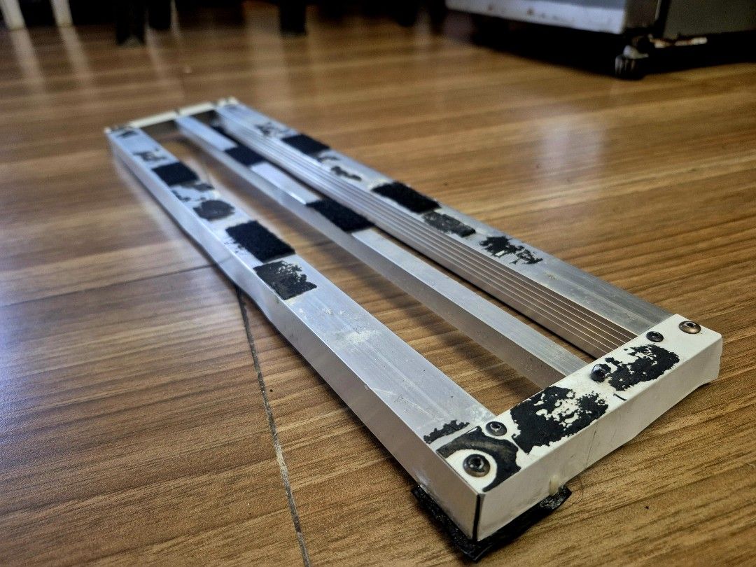 DIY Aluminum Pedalboard Frame (with Freebies) (Category: Musical Instruments) located in Manila. Submitted by awadennver (Listing ID 1466720533, Image 3). Description: DIY Aluminium Guitar Pedalboard Frame with Free (10) Cable Ties + 2 Patch Cables. ₱250 📍 Tagaytay City/Cavite (Pickup or Lalamove at buyer's expense) •Lightweight/Solid frame structure, has tape/adhesive residue (does not affect functionality) Check my marketplace profile for othe
