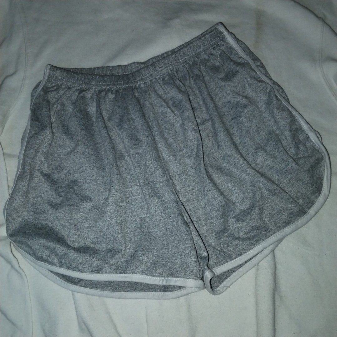 Dolphin Short / Lightweight Gray Active Short (Category: Shorts) located in Caloocan City. Submitted by thriftjz (Listing ID 1466593246, Image 1). Description: Waist 20-32 loc: South Caloocan.