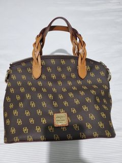 (Category: ) located in . Submitted by thrift.kaholic (Listing ID 1466705875, Image 1). Description: .